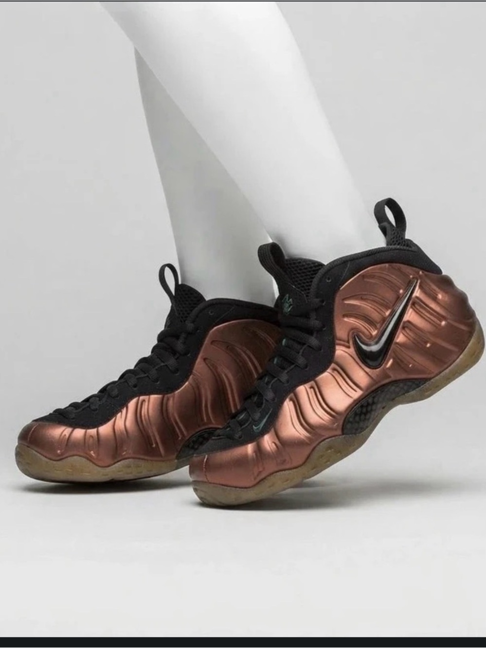 Nike Air Foamposite One Metallic Copper Retro Sneakers